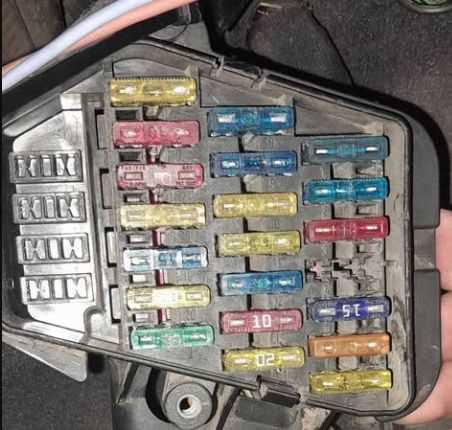 02 vw golf fuse diagram