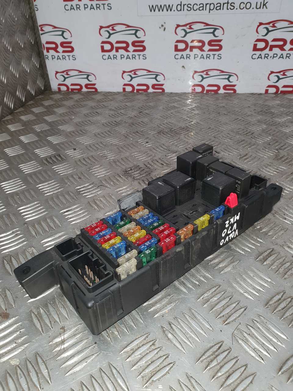 02 volvo v70 rear fuse pannel diagram