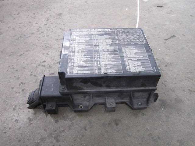 03 sterling truck fuse box diagram