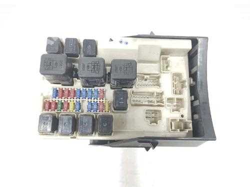 04 350z fuse box diagram