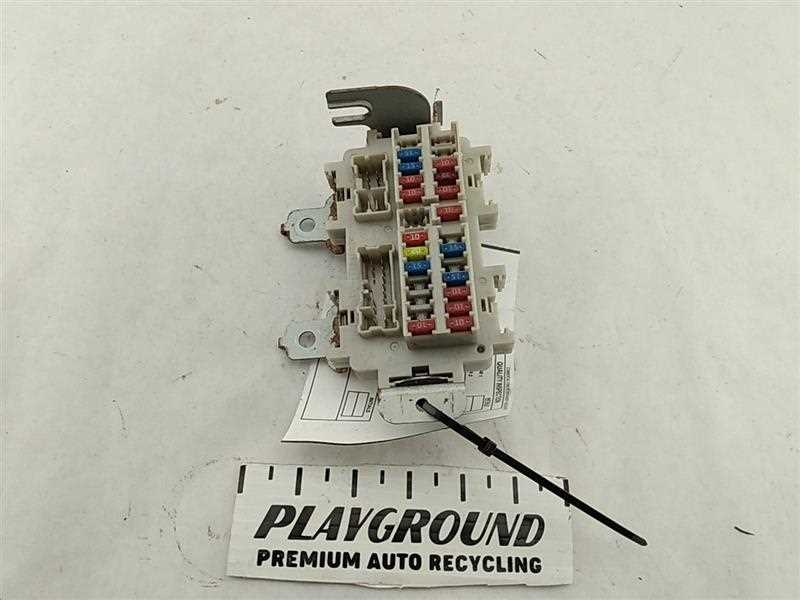 06 350z fuse box diagram