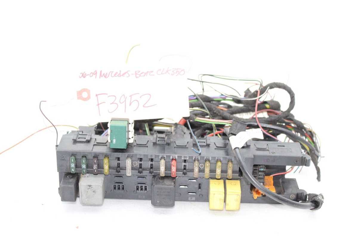 06 mercedes e350 fuse diagram