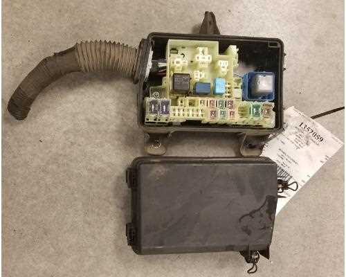 17 hino 268 fuse box diagram