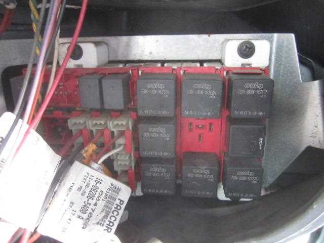 1981 peterbilt 387 fuse box diagram