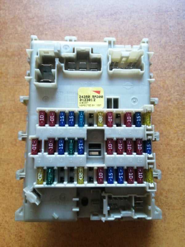 1986 nissan d21 fuse box diagram