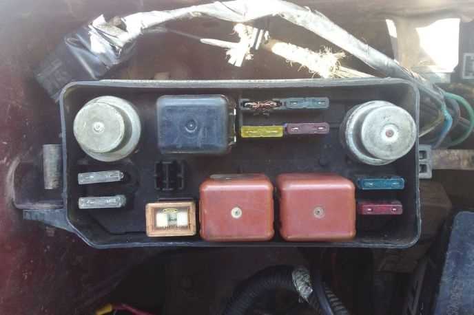 1989 toyota corolla fuse box diagram