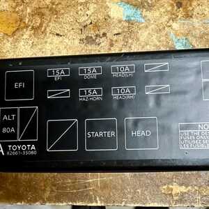 1990 toyota pickup fuse diagram