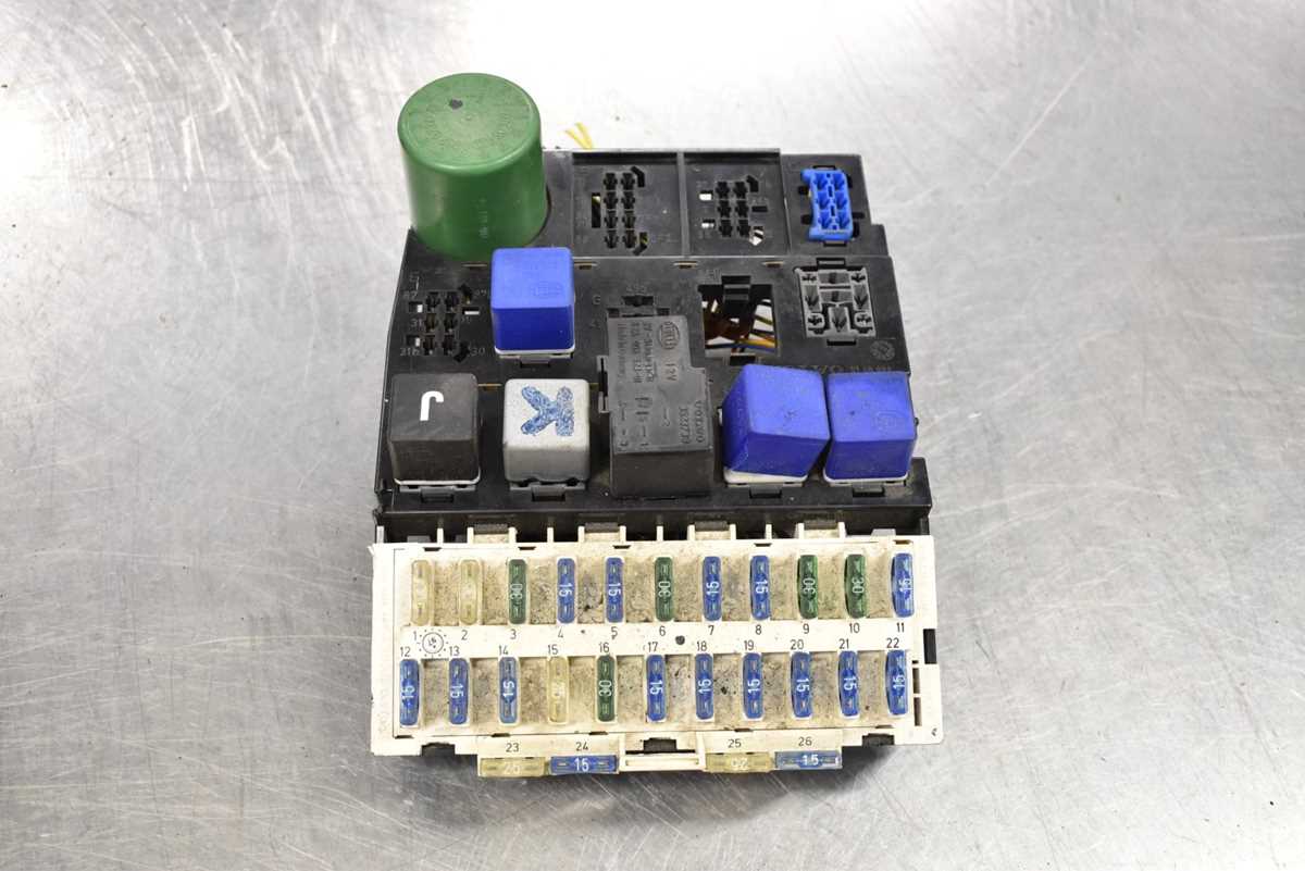 1994 volvo 940 fuse panel diagram