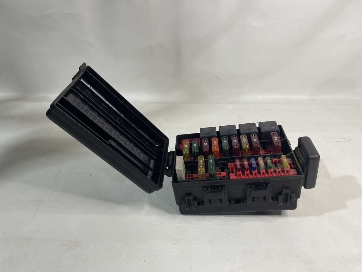 1996 bronco fuse relay box diagram