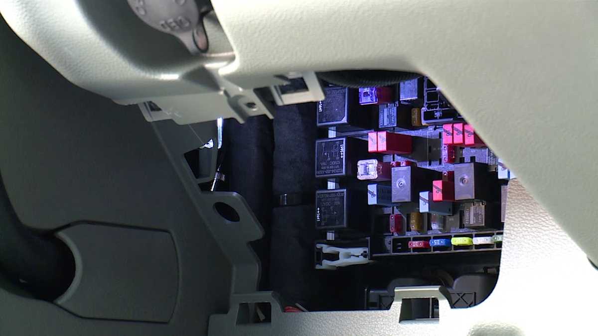 2003 kenworth w900 fuse panel diagram