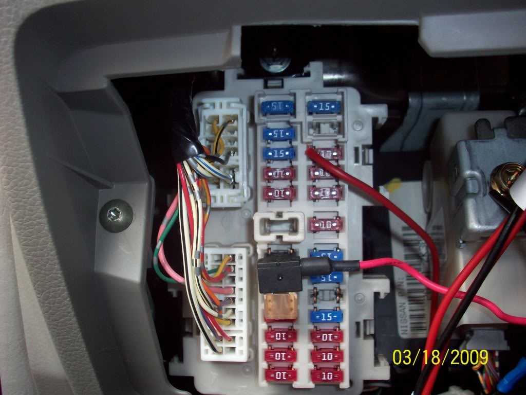 2003 nissan altima fuse box diagram