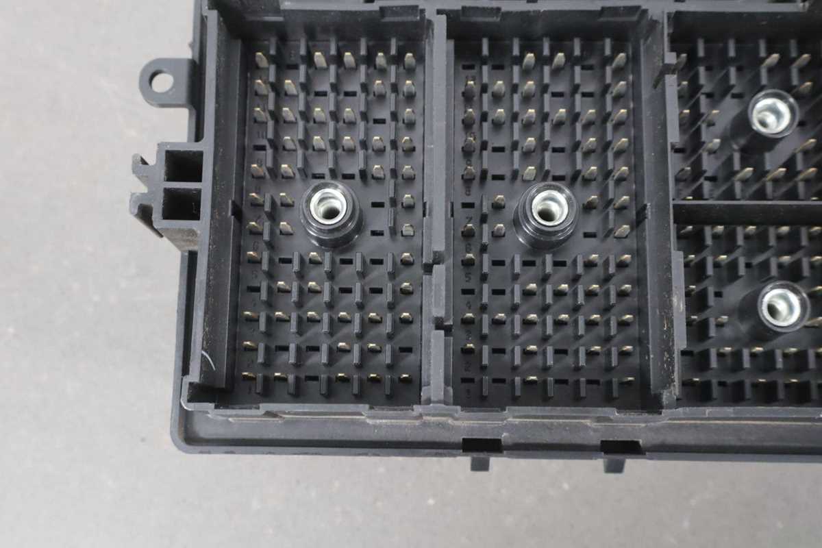 2003 chevy 2500 fuse box diagram