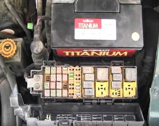 2004 jeep liberty fuse panel diagram