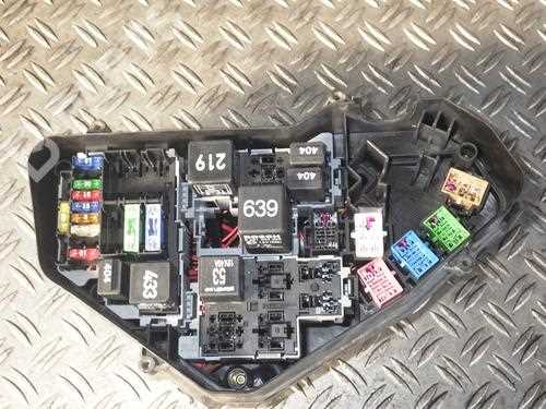 2004 vw touareg v6 fuse box diagram