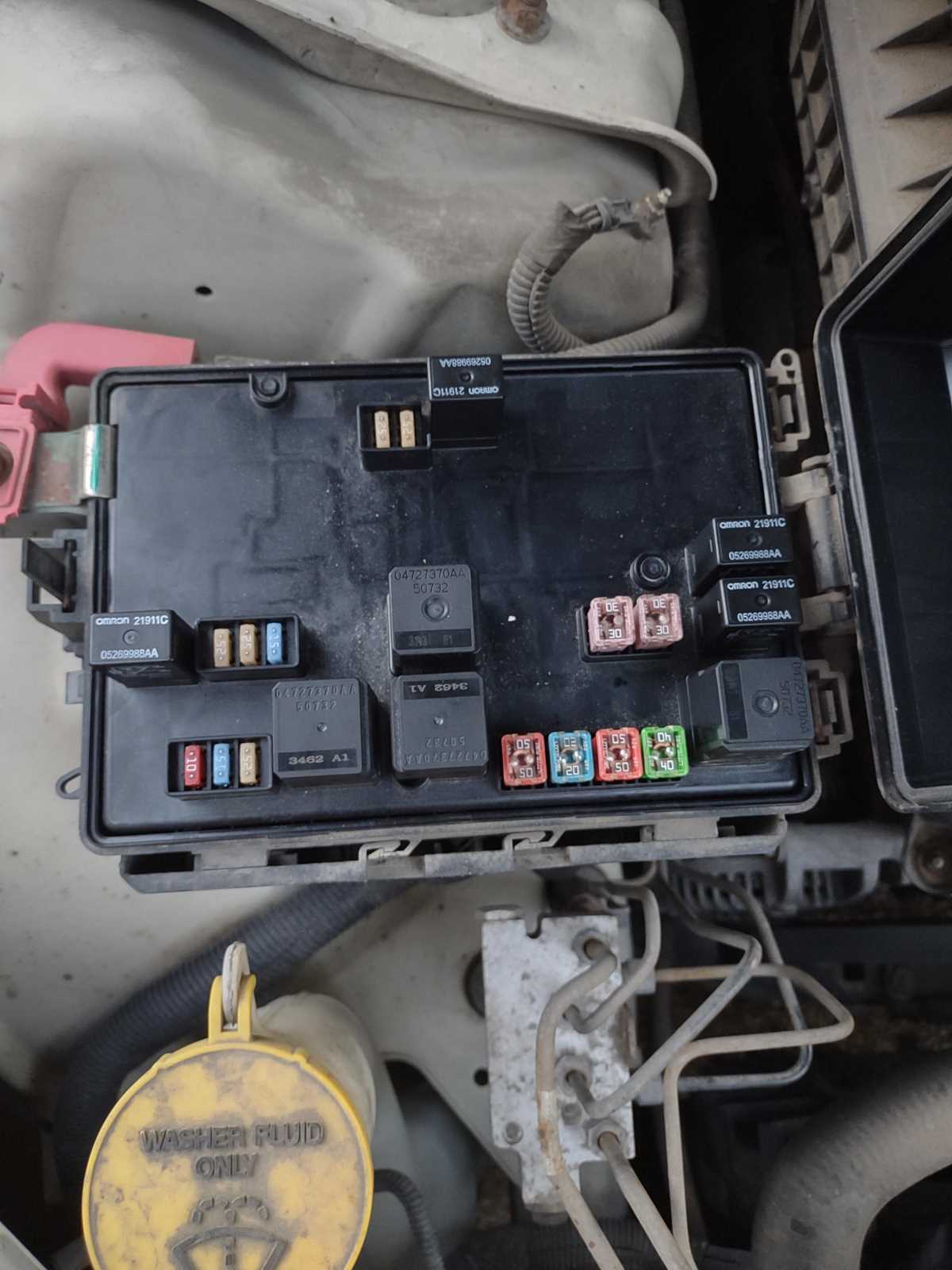 2005 chrysler 300 fuse panel diagram