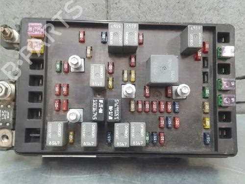 2005 trailblazer rear fuse box diagram