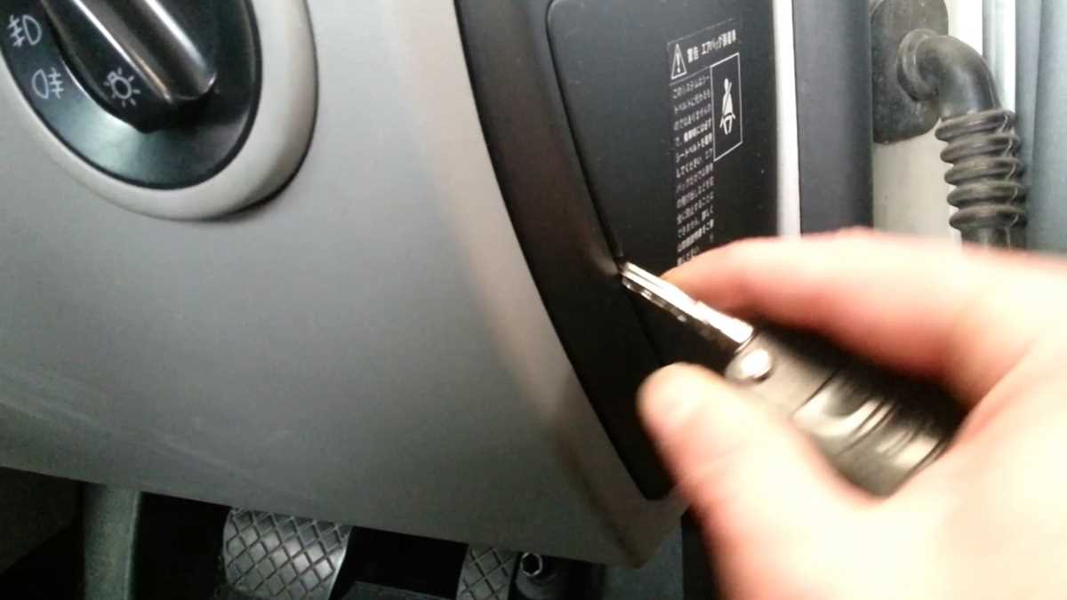 2005 vw beetle convertible fuse box diagram