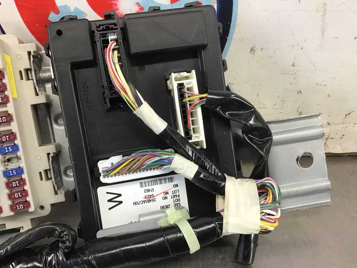 2005 g35 coupe fuse box diagram