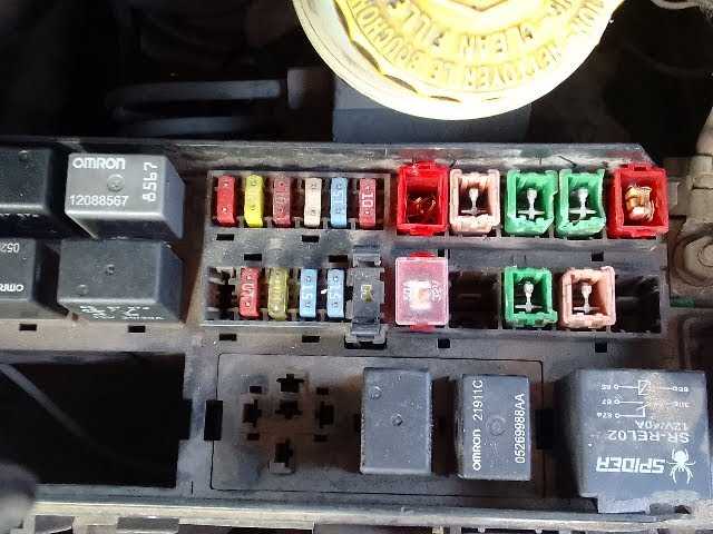 2005 pt cruiser fuse panel diagram