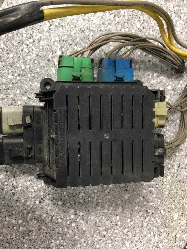 2006 freightliner columbia fuse box diagram 2006 freightliner columbia fuse box diagram
