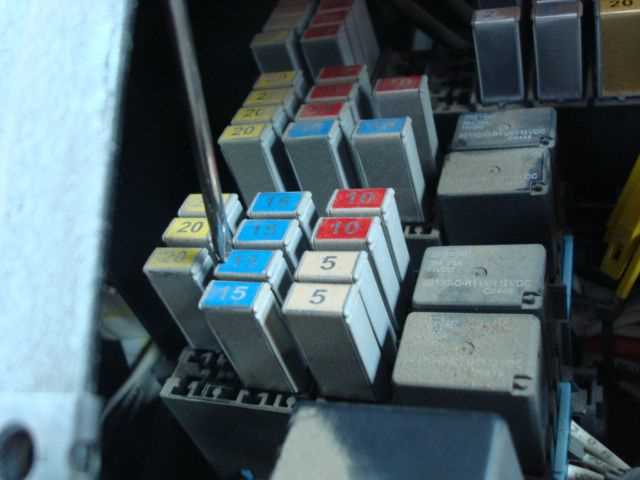2006 mack truck fuse box diagram