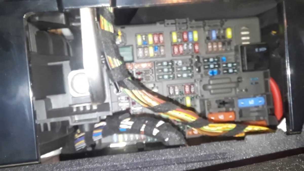 2007 bmw e90 fuse box diagram