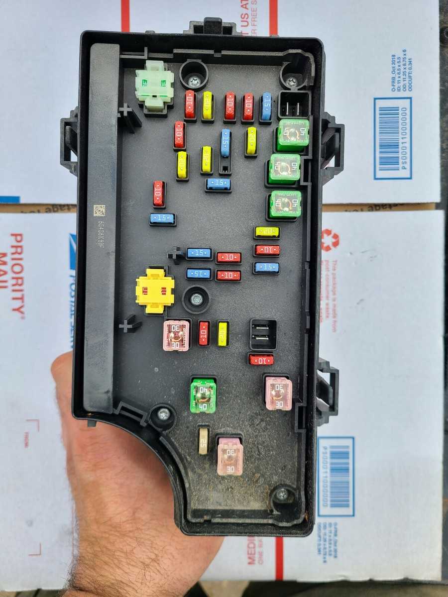 2008 dodge challenger fuse box diagram