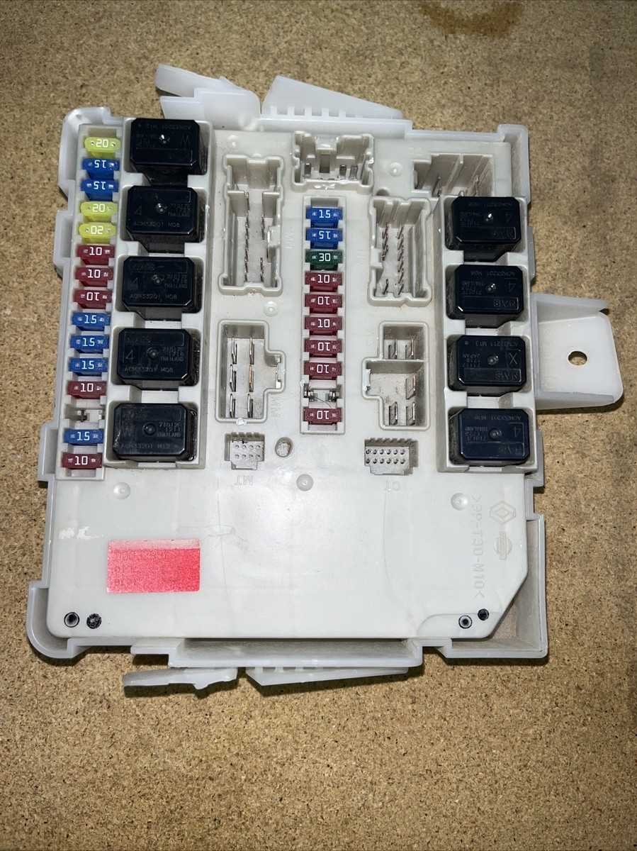 2008 nissan sentra fuse box diagram