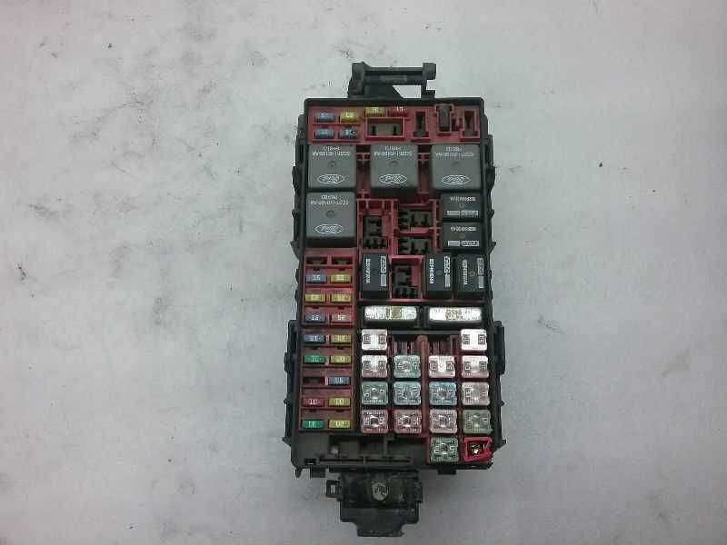 2009 crown vic fuse box diagram