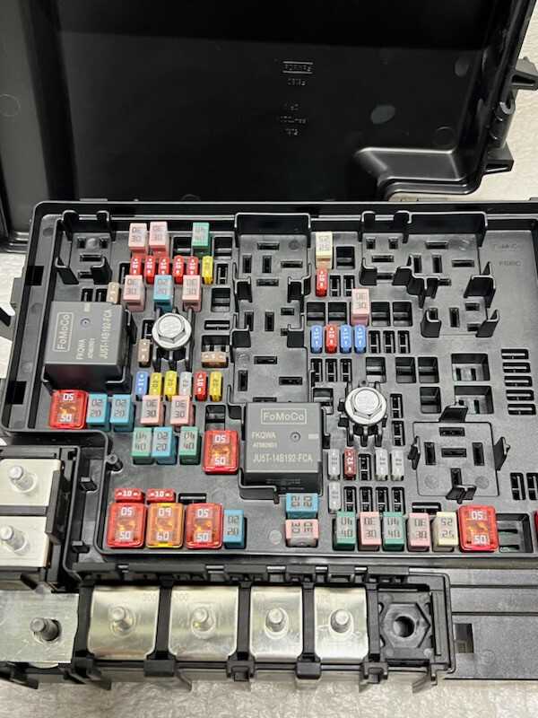2009 f150 fuse box diagram under hood