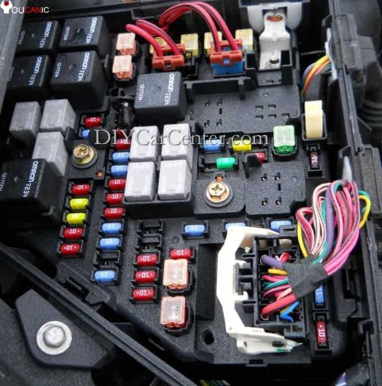 2009 cadillac cts rear fuse box diagram