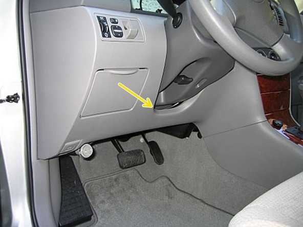 2010 toyota corolla fuse diagram