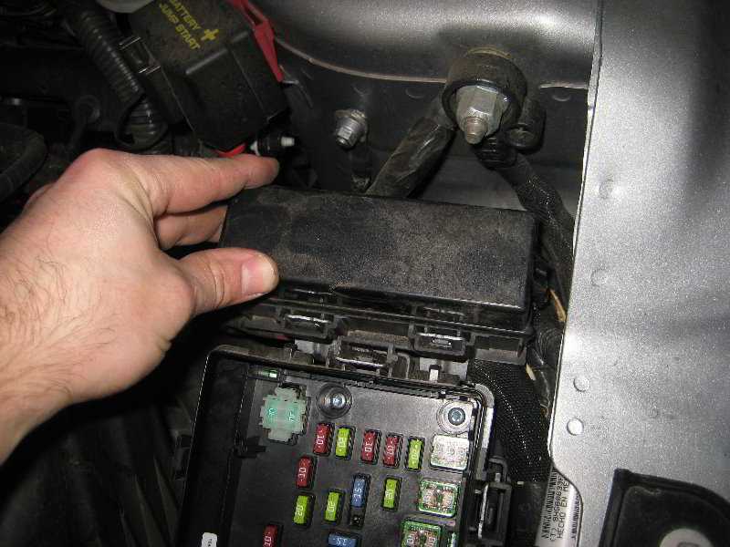 2011 chrysler 200 fuse box diagram