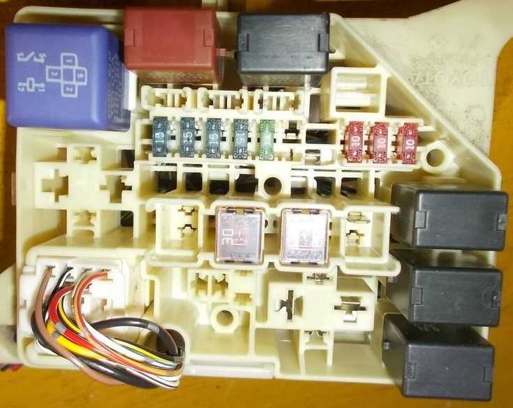 2011 scion xb fuse box diagram
