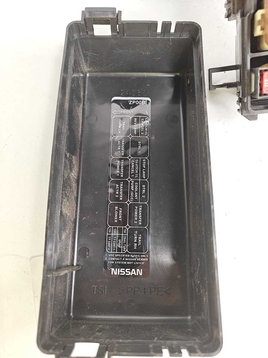 2012 nissan xterra fuse box diagram