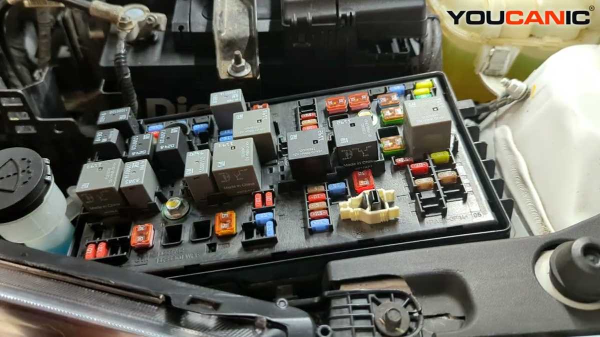2012 chevy cruze fuse diagram