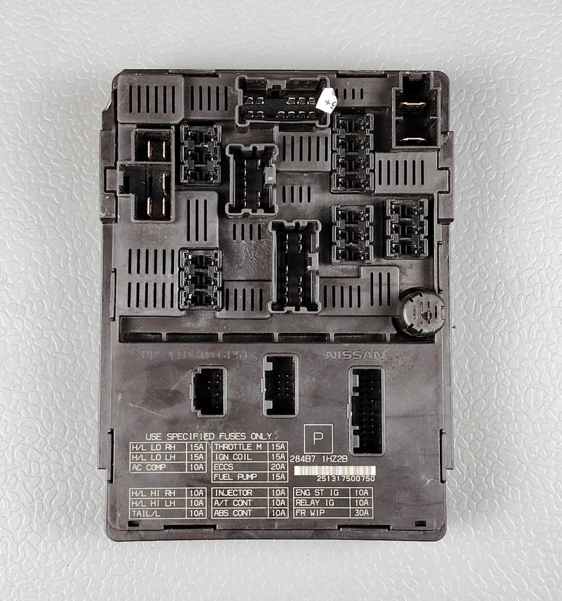 2013 nissan pathfinder fuse box diagram
