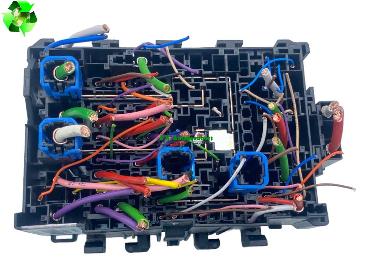 2014 nissan juke fuse box diagram