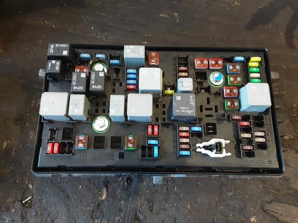 2014 chevy cruze fuse box diagram