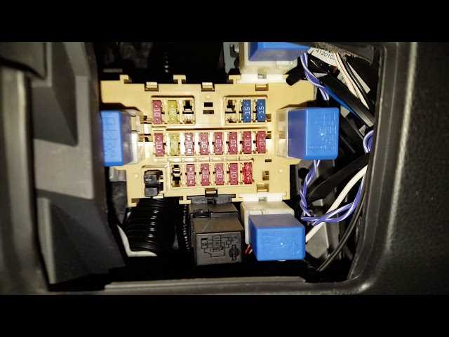 2015 nissan rogue select fuse box diagram