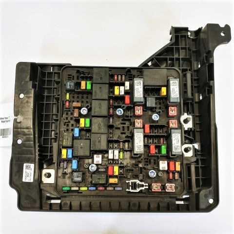 2016 cascadia fuse box diagram