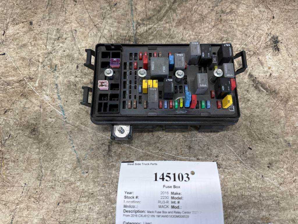2016 mack pinnacle fuse diagram