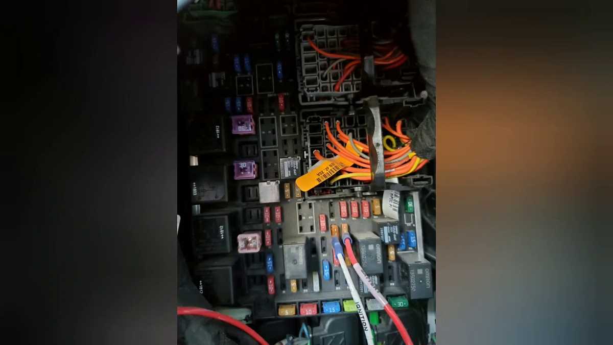 2016 peterbilt 579 fuse box diagram