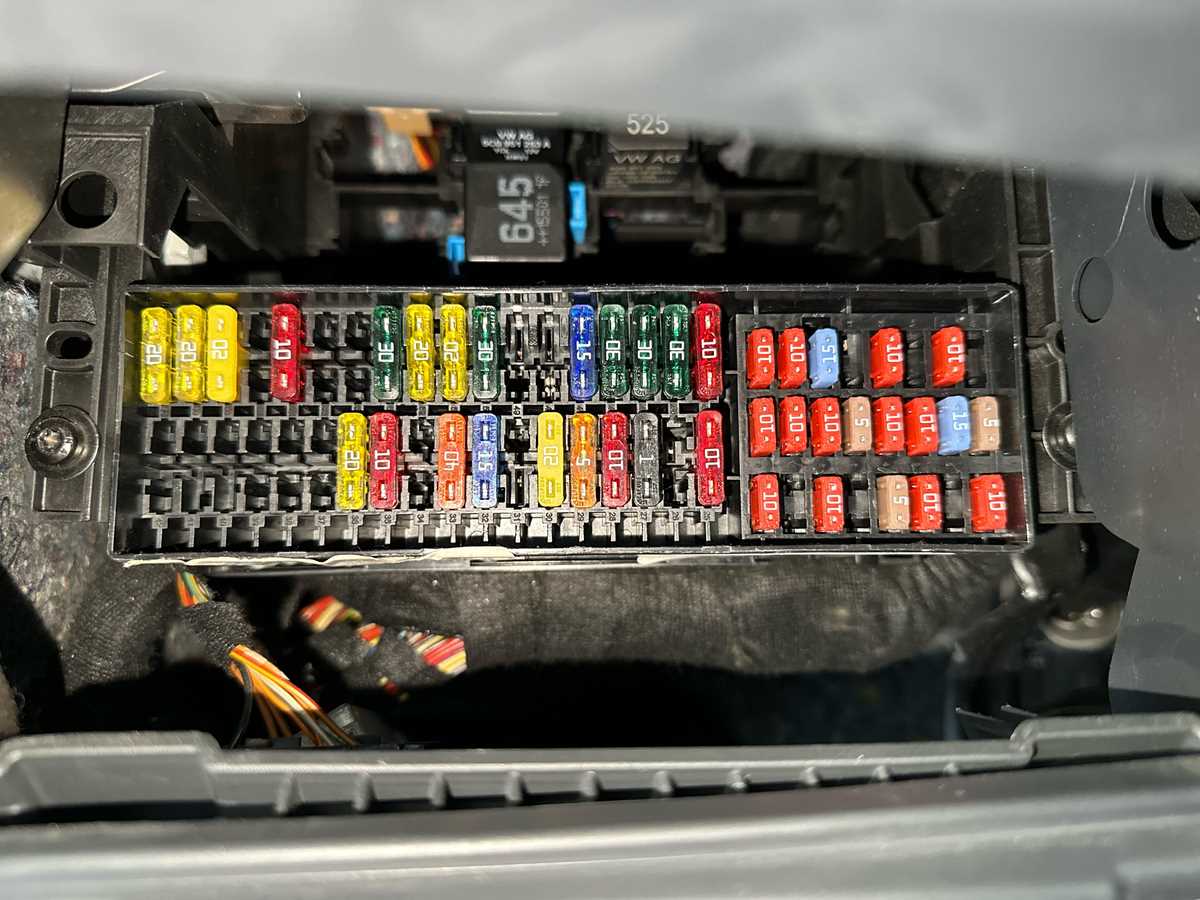 2016 vw jetta fuse diagram cigarette lighter