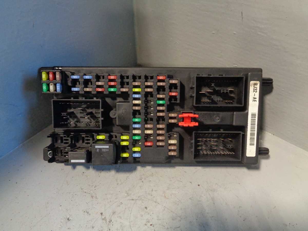 2017 range rover evoque fuse box diagram