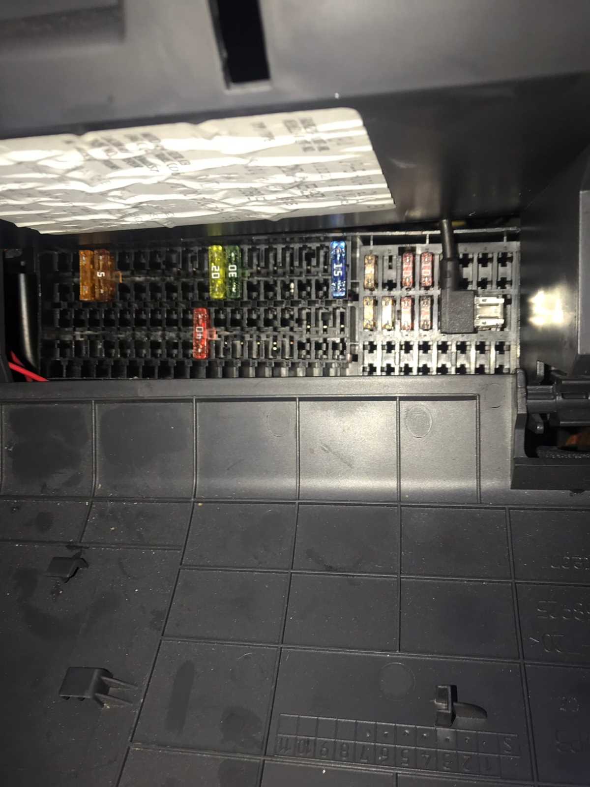 2017 vw caddy fuse box diagram