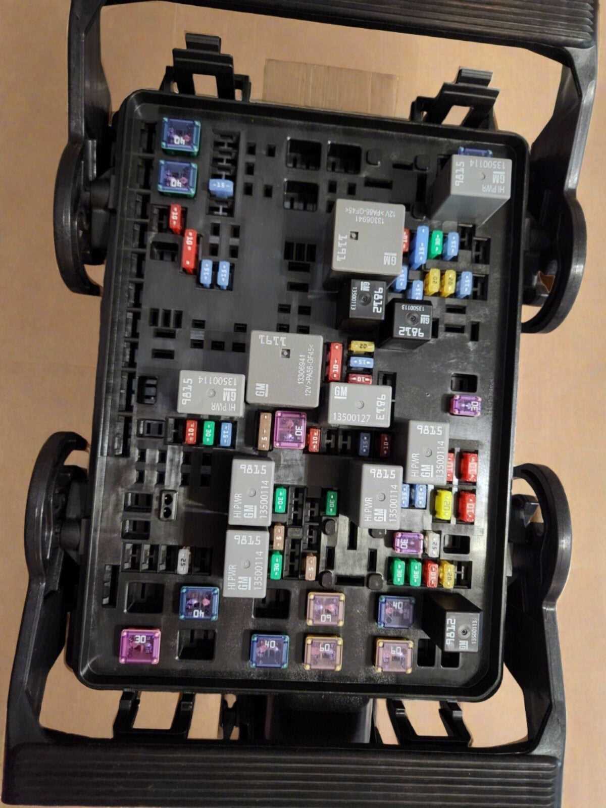 2019 chevy 3500 fuse box diagram