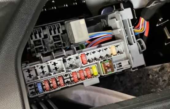 2019 chevy equinox fuse box diagram