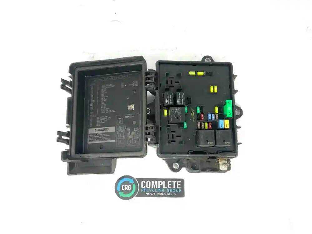 2019 volvo truck fuse box diagram