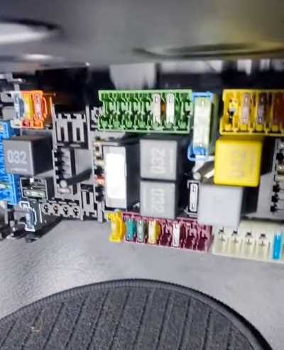 2020 metris fuse box diagram